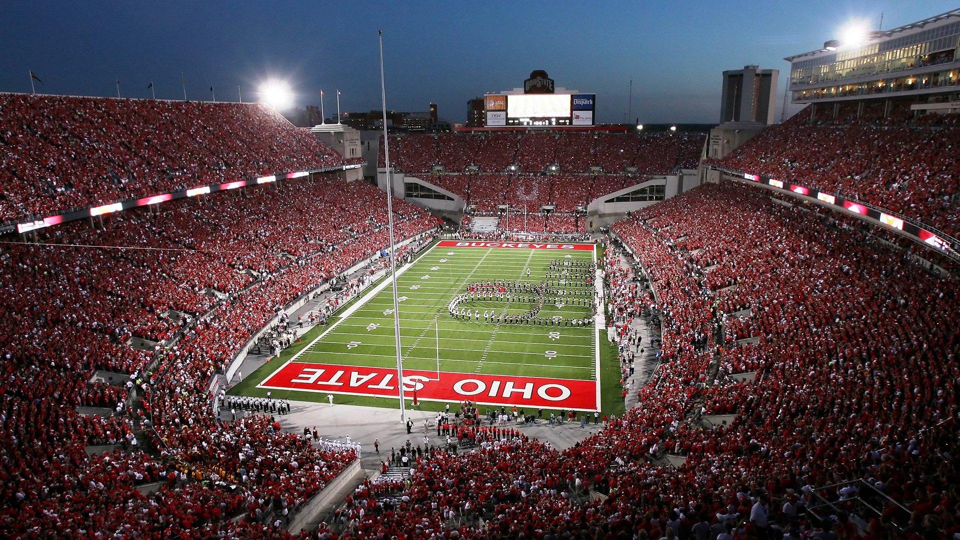 瓜帅的固执，换人策略成英超两极争议焦点